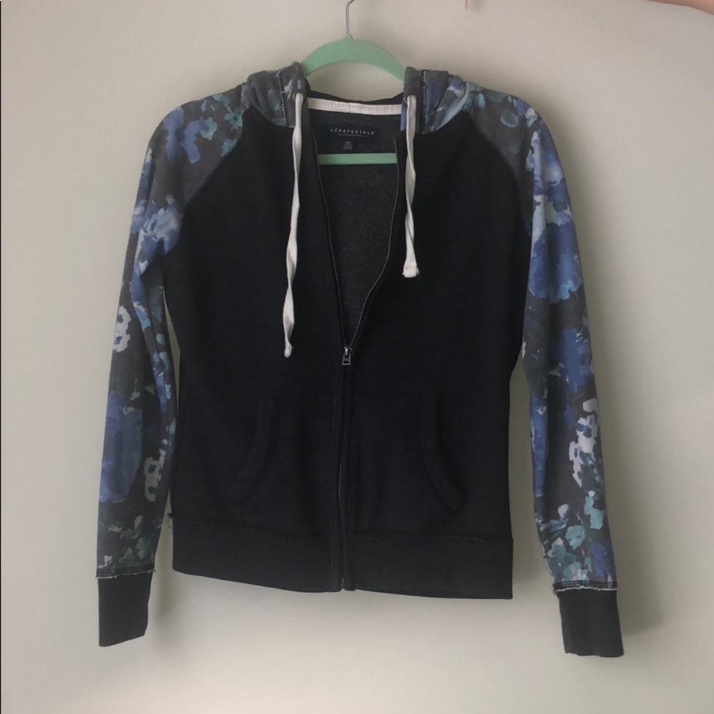 Zip Up black/blue sleeved sweatshirt
